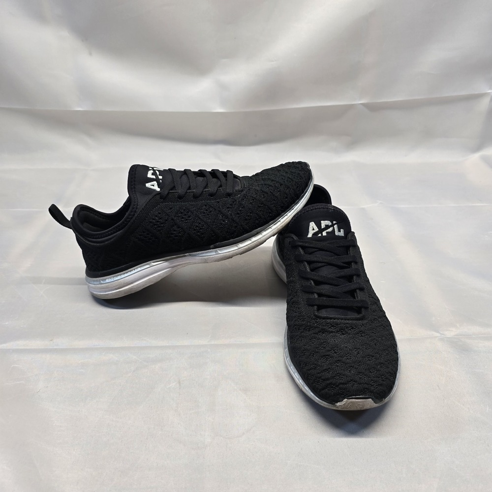 APL Techloom Phantom Women Sz 8.5 Shoes Black/metallic/white‎